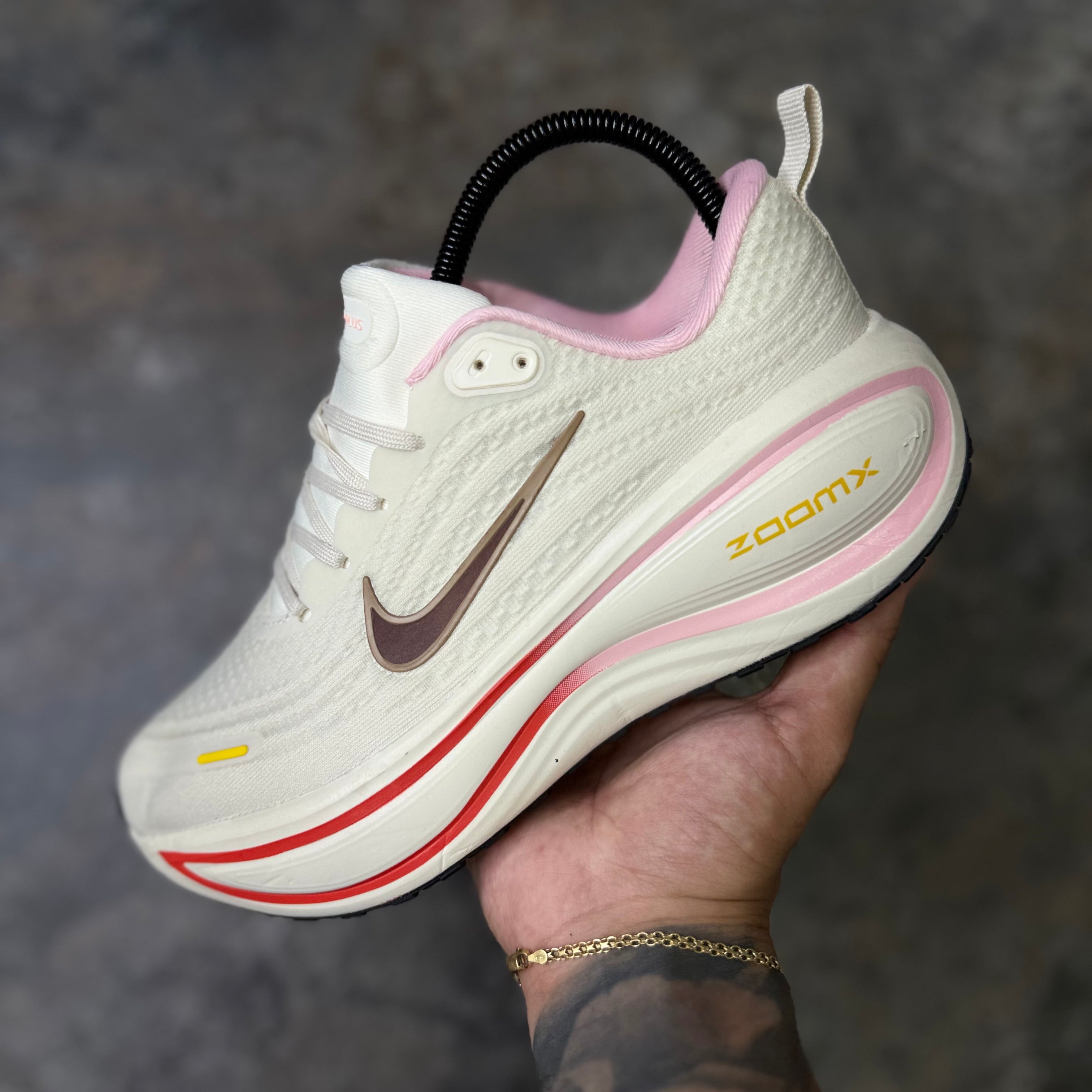 NIKE VOMERO PLUS - BEIGE (AAA)
