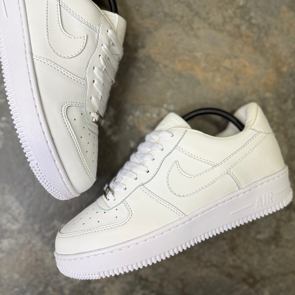NIKE AIR FORCE ONE