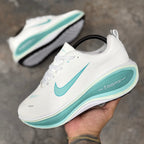 NIKE VOMERO PLUS - DAMA