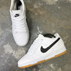NIKE SB DUNK