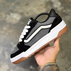 VANS HYLANE
