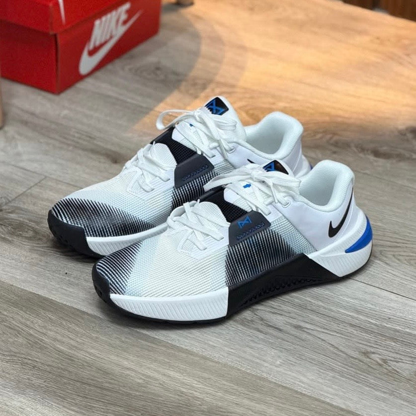 NIKE METCON 10