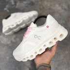 ON CLOUDRUNNER EVA