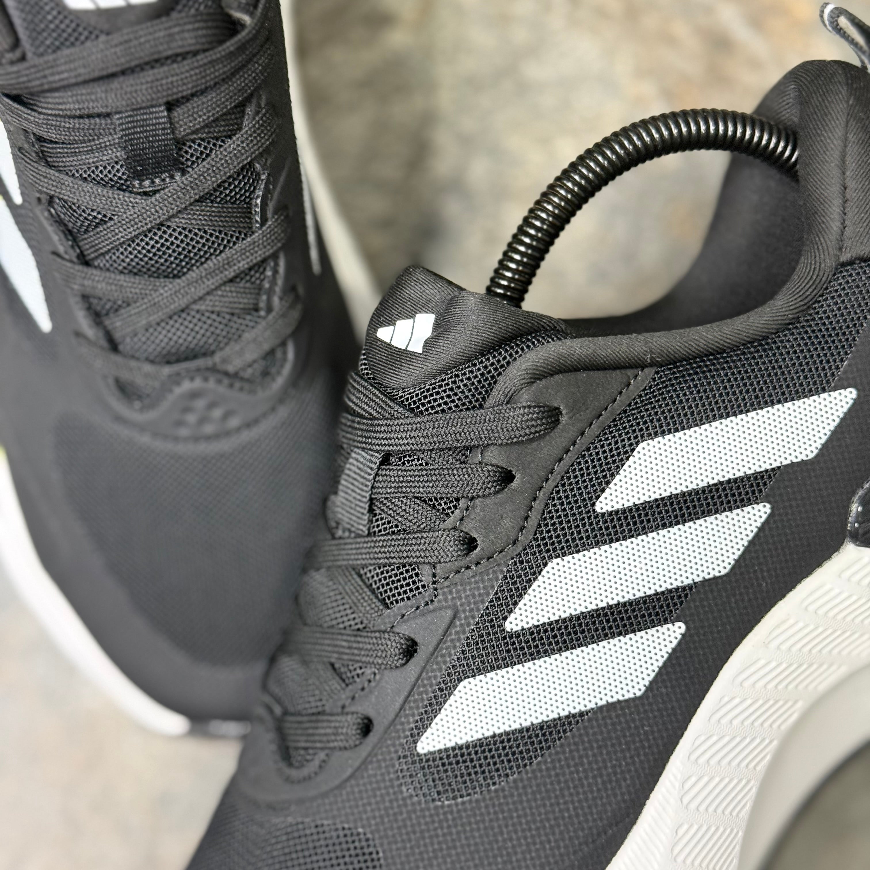 ADIDAS SUPERMAGNA