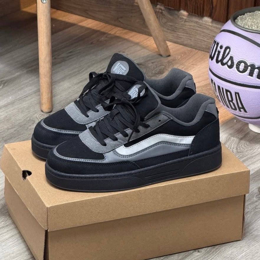 VANS ESTAZZO
