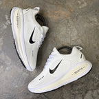 NIKE VOMERO 18