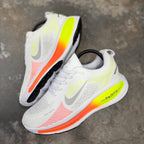 NIKE VOMERO 18