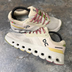 ON CLOUDRUNNER 2