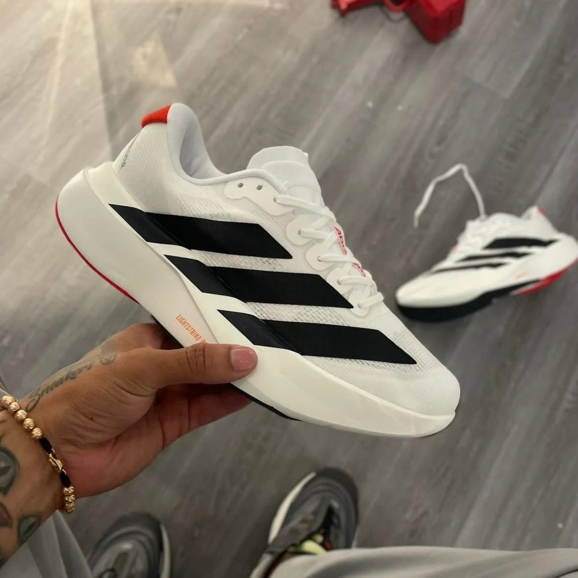ADIDAS ADIZERO SL