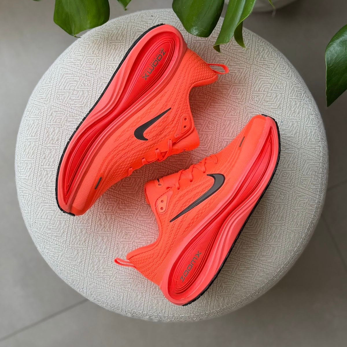 NIKE VOMERO PLUS