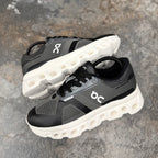 ON CLOUDRUNNER EVA