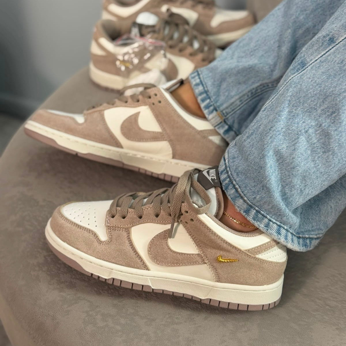 NIKE DUNK LOW SUEDE